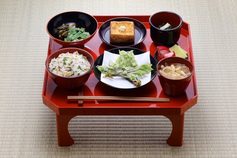 薬膳とは?和食との融合で生まれる新しい健康食を徹底解説!