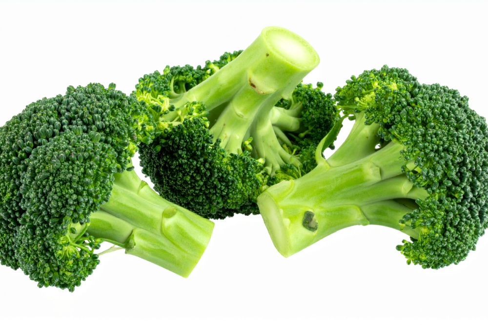 薬膳でみるブロッコリーのデトックス効果とは？性味・帰経と科学的根拠、効果的な食べ方まで徹底解説